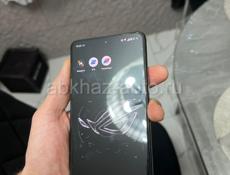 Новенький Rog phone 8