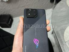 Новенький Rog phone 8