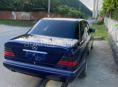 Mercedes-Benz 124