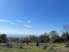 Участок с красивым видом на Сухум 