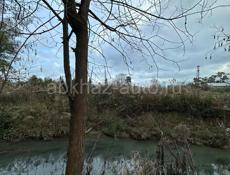 Участок 6 сот. С ветхим строением