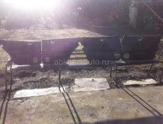 Запчасти га Мерседес W210!