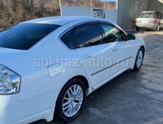 Nissan fuga
