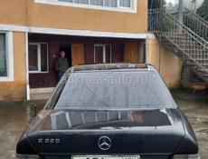 Mercedes-Benz 124