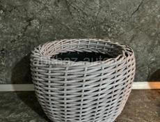 Кашпо из ротанга 
