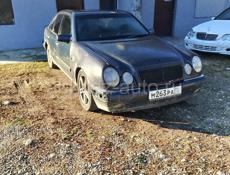 Mercedes-Benz 300-Series