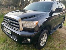 Toyota Sequoia