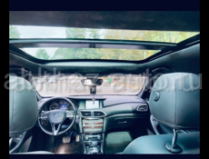 Infiniti Q30