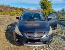 Mitsubishi Grandis