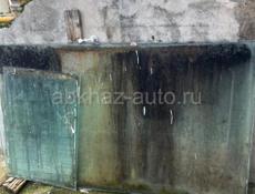 Отдам бесплатно стекла 
