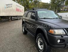 Mitsubishi Jeep