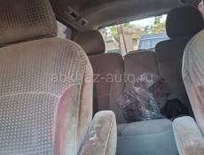 Mitsubishi Grandis