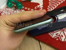 iPhone 11 128