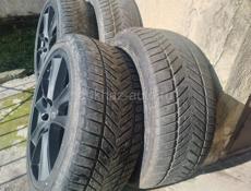 Шины б/у 285/40 R22 