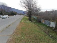 Продаются два участка. Посёлок Бзыбь по центральной трассе. 