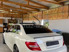 Mercedes-Benz C-Класс