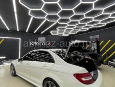 Mercedes-Benz C-Класс
