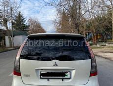 Mitsubishi Grandis