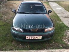 Mitsubishi Carisma