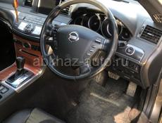 Nissan fuga