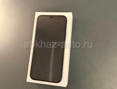 Продаю Iphone 12 