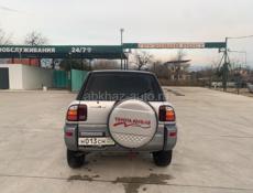 Toyota Rav 4