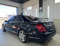 Mercedes-Benz S-Класс