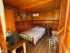 Продам 2х этажный домик по ул. Ардзинба