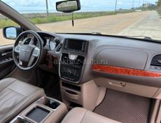 Chrysler Town & Country