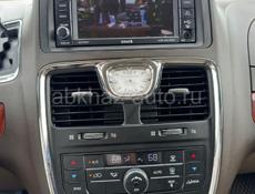 Chrysler Town & Country