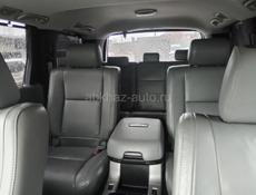 Toyota Sequoia