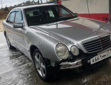 Mercedes-Benz E-Класс
