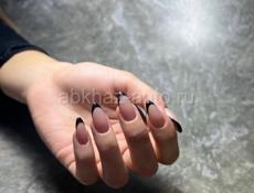 Nails 