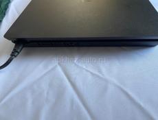 PlayStation 4 Slim