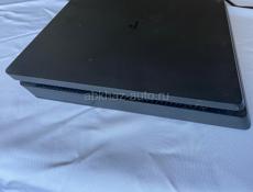 PlayStation 4 Slim