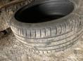 245/40 r19