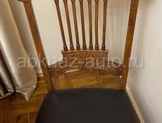 Продается стол со стульями 