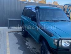 Mitsubishi Montero
