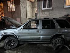 Nissan Terrano