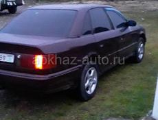 Audi 100