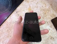iPhone SE (2022) 64ГБ