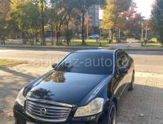 Nissan fuga