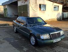 Mercedes-Benz 124