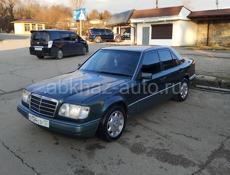 Mercedes-Benz 124