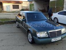 Mercedes-Benz 124