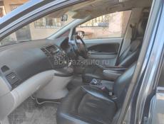Mitsubishi Grandis