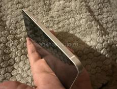 iPhone 12 64 white 