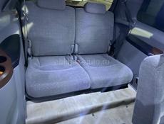 Mitsubishi Grandis