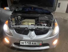 Mitsubishi Grandis