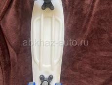 Продаю пенибот  цена 800